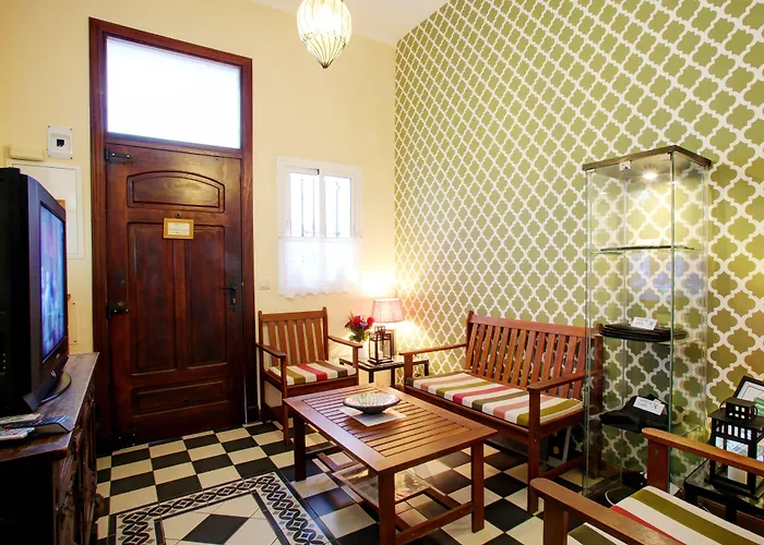 Málaga Lodge Guesthouse